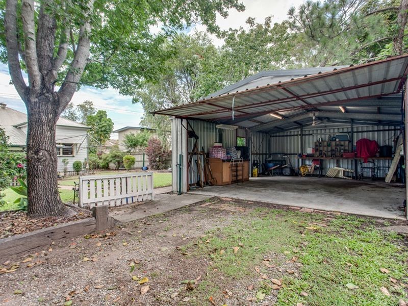 26 Clare Rd, Kingston QLD 4114