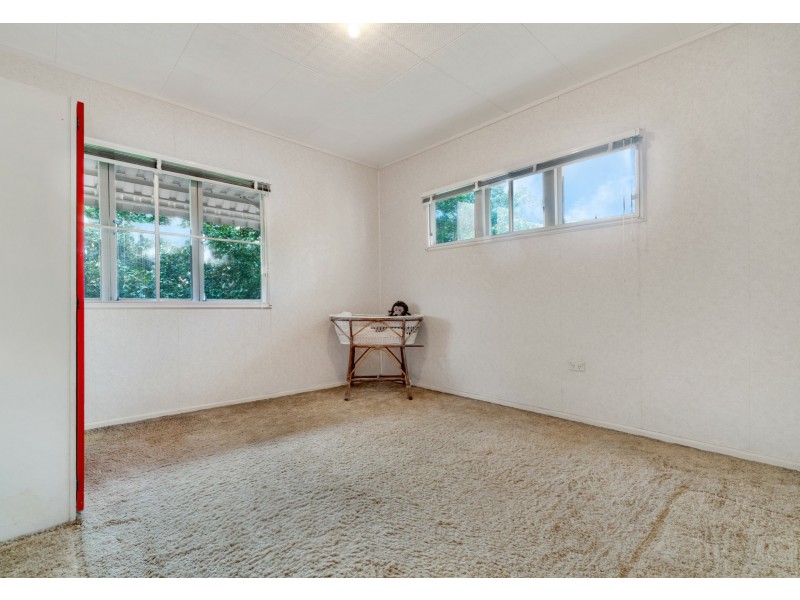 66 Chalfont, Salisbury QLD 4107