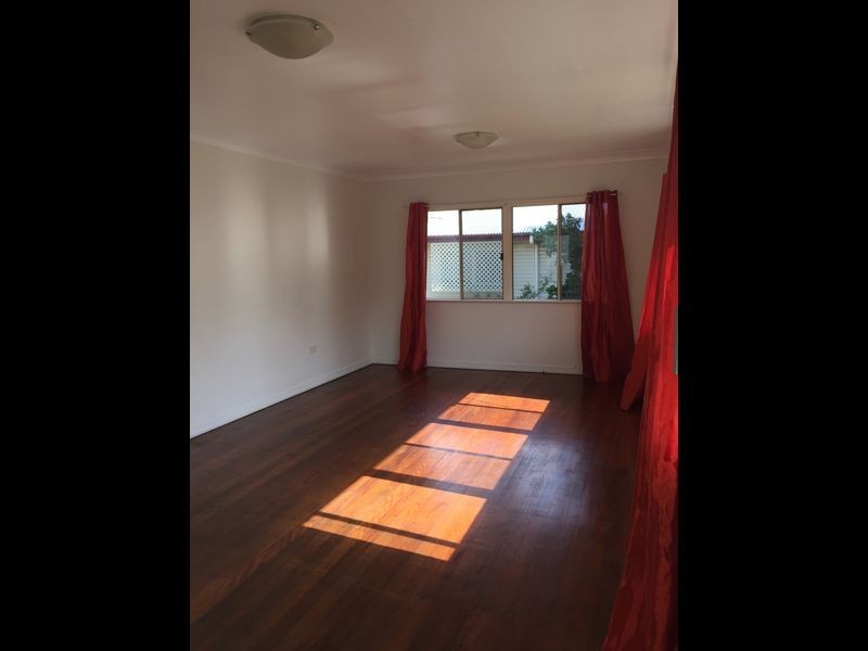 36 McCarthy Rd, Salisbury QLD 4107