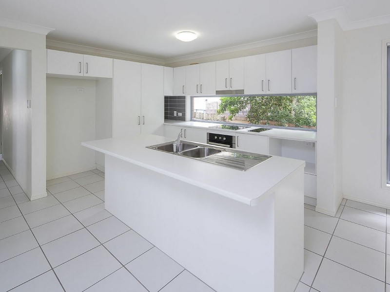 320 Lillian Avenue, Salisbury QLD 4107