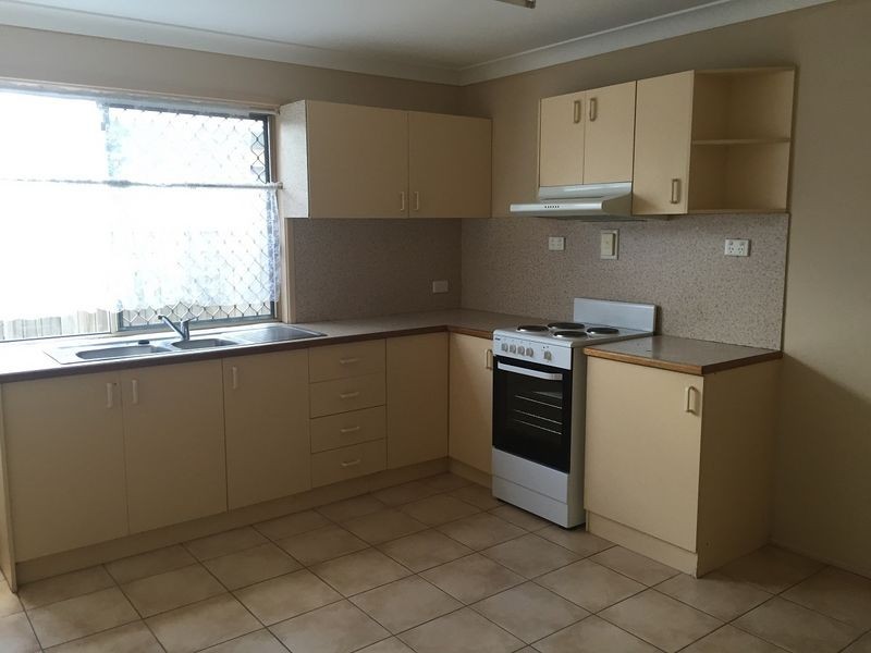 90 London Street, Eight Mile Plains QLD 4113