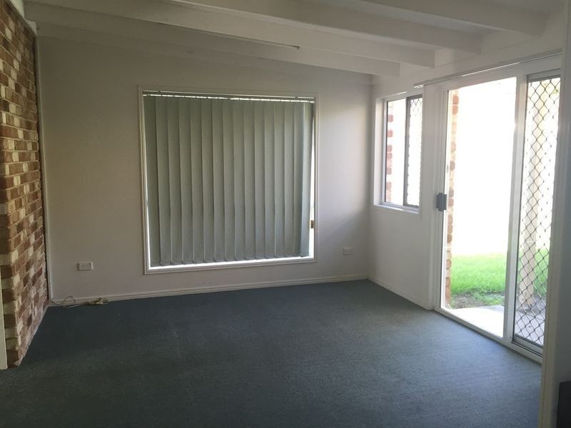 9 Killarney Place, Parkinson QLD 4115