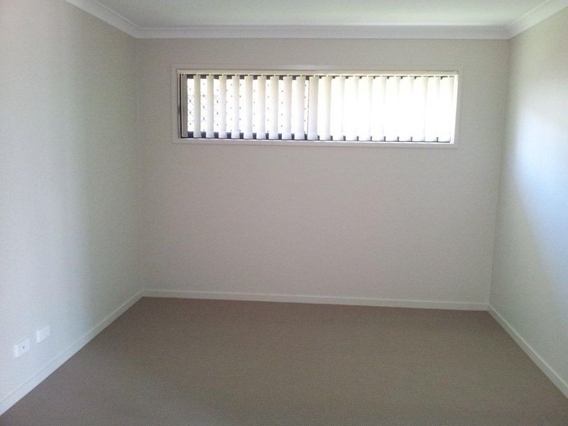 52 Kidston Cres, Warner QLD 4500