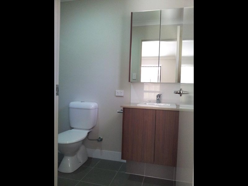52 Kidston Cres, Warner QLD 4500