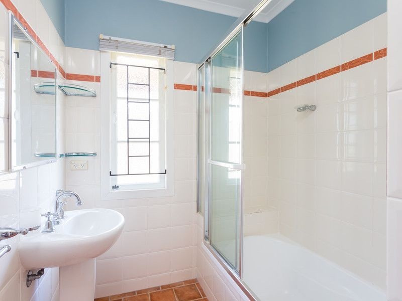 21 Keeling St, Coopers Plains QLD 4108