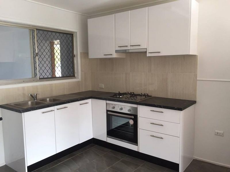 2/177 Douglas Road, Salisbury QLD 4107