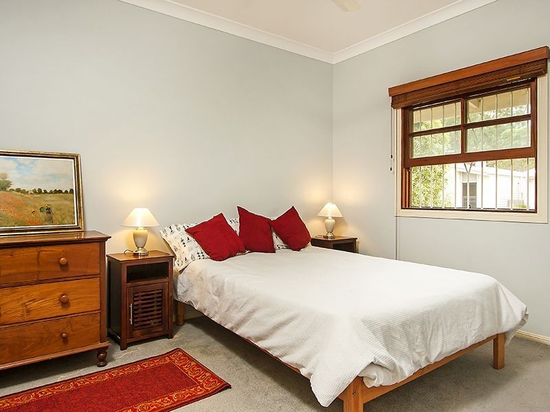 5 Marigold Cl, Springfield Lakes QLD 4300