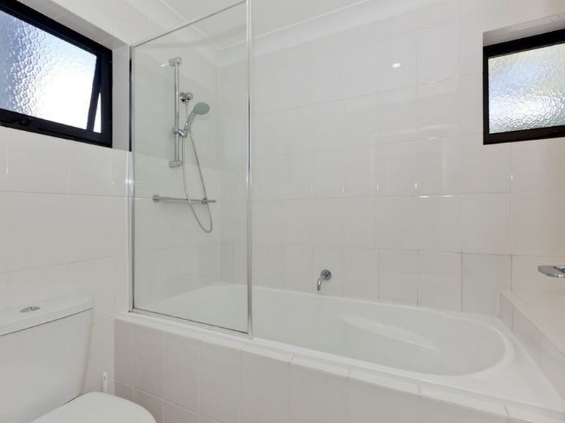 1/5 Ivanhoe St, Annerley QLD 4103