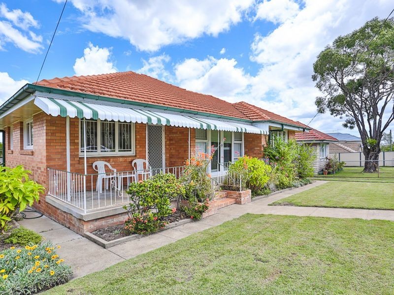 61 Nyleta St, Coopers Plains QLD 4108