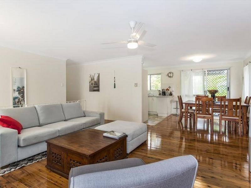 45 Leitchs Rd South, Albany Creek QLD 4035