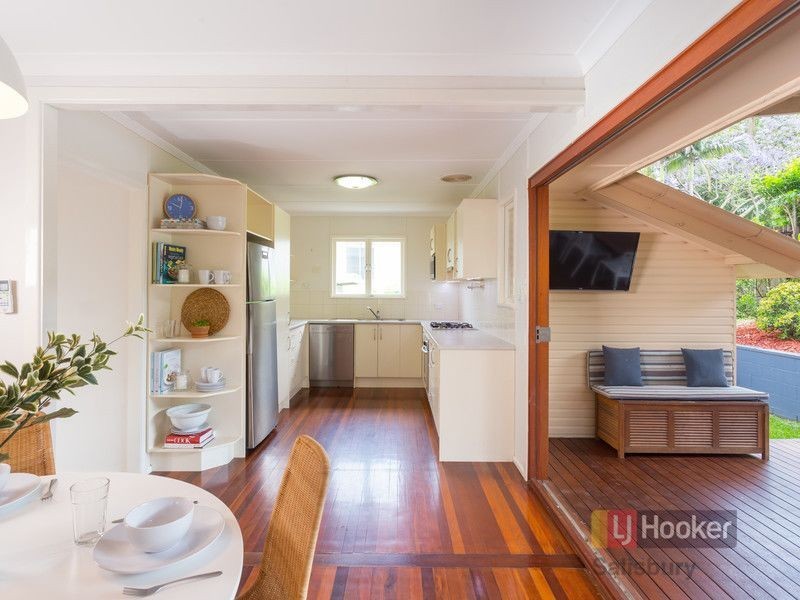 21 Joachim St, Holland Park West QLD 4121