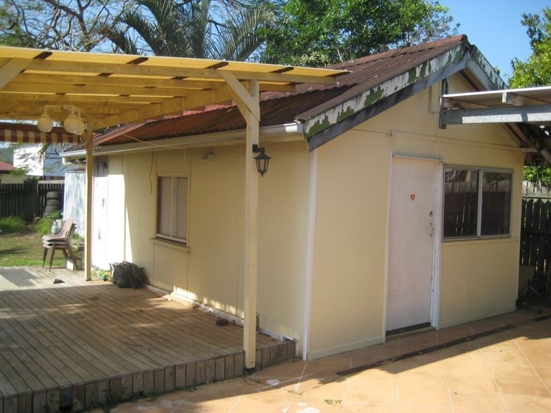 35 Keeling Street, Coopers Plains QLD 4108