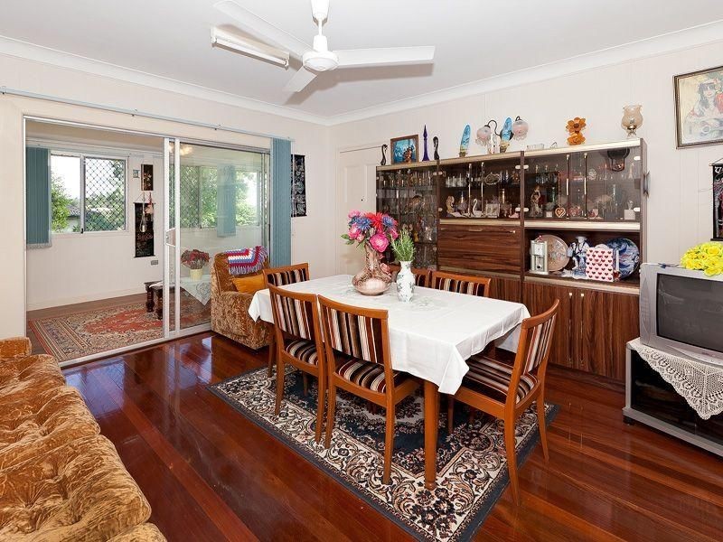 24 McCarthy Rd, Salisbury QLD 4107