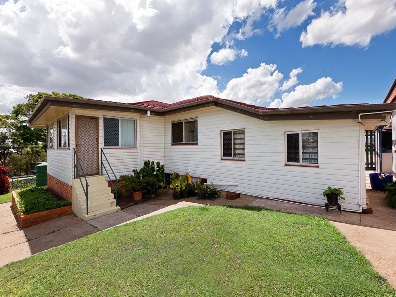 24 McCarthy Rd, Salisbury QLD 4107