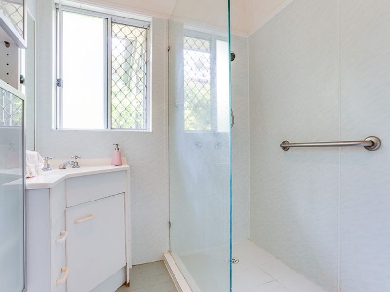 24 Tuckett Rd, Salisbury QLD 4107