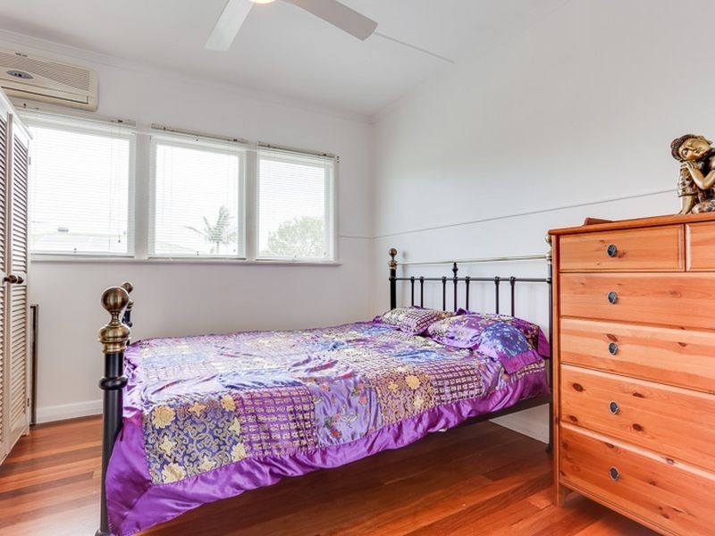 24 Tuckett Rd, Salisbury QLD 4107