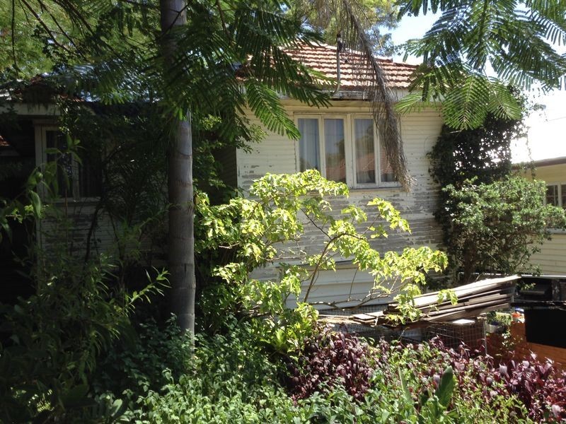 83 Vale St, Moorooka QLD 4105