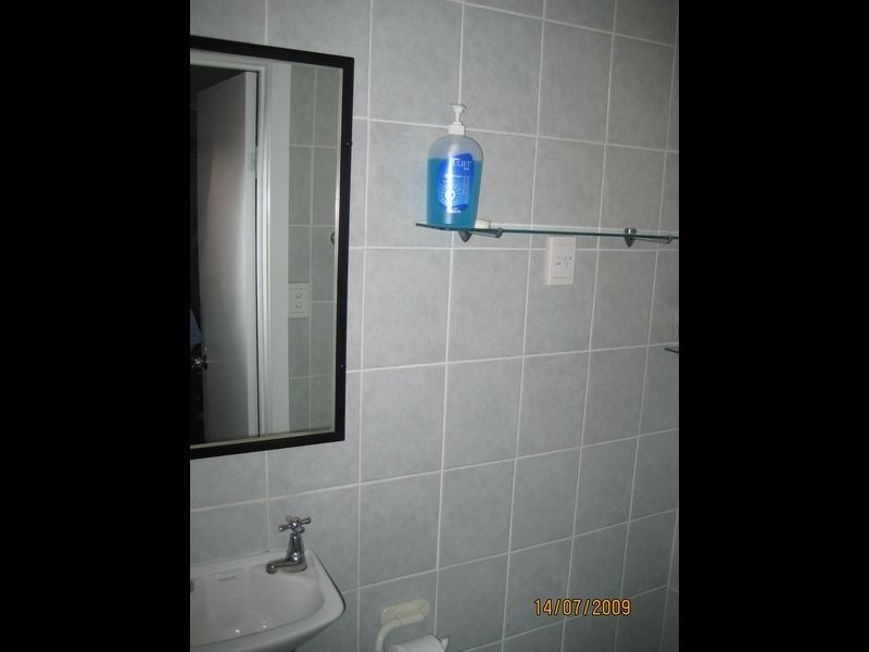 Room 1/335 Orange Grove Rd, Salisbury QLD 4107