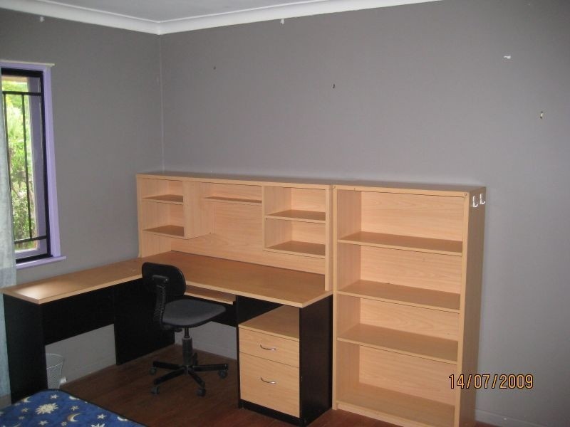 Room 1/335 Orange Grove Rd, Salisbury QLD 4107