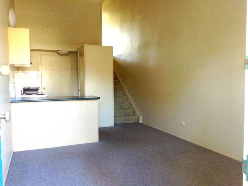 5/3 Ivymount Street, Nathan QLD 4111