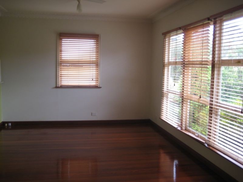 18 PEVNY ST, Salisbury QLD 4107