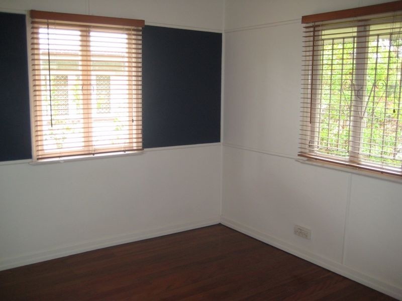 18 PEVNY ST, Salisbury QLD 4107