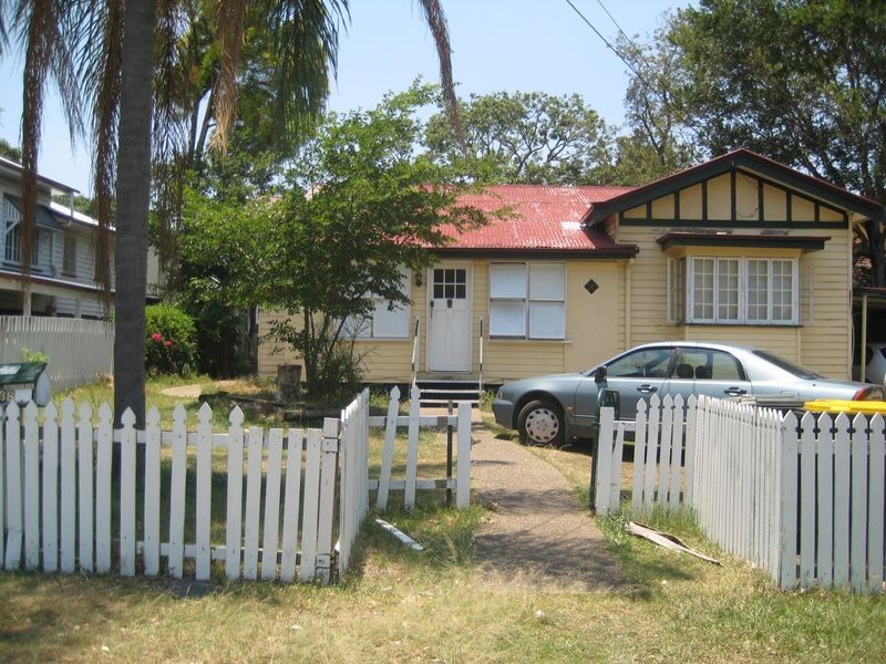38 Simon Street, Yeronga QLD 4104
