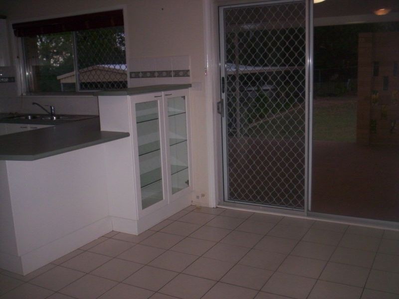 11 Tuckett Rd, Salisbury QLD 4107