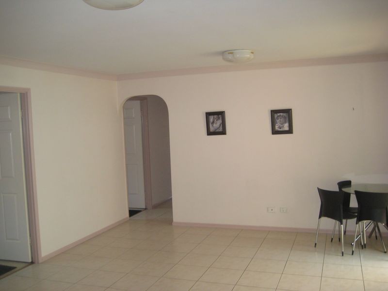 6 Allarton Street, Coopers Plains QLD 4108