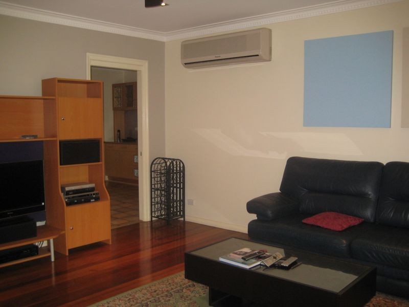 15 Monkton, Tarragindi QLD 4121