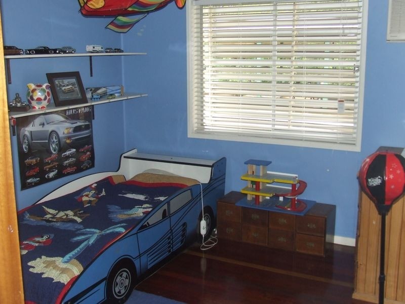 19 Ferrand Street, Tarragindi QLD 4121