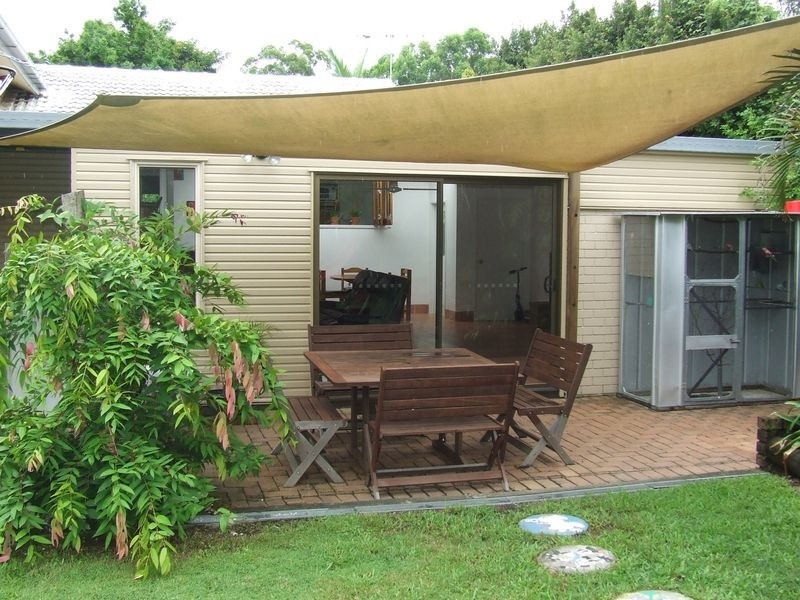 19 Ferrand Street, Tarragindi QLD 4121