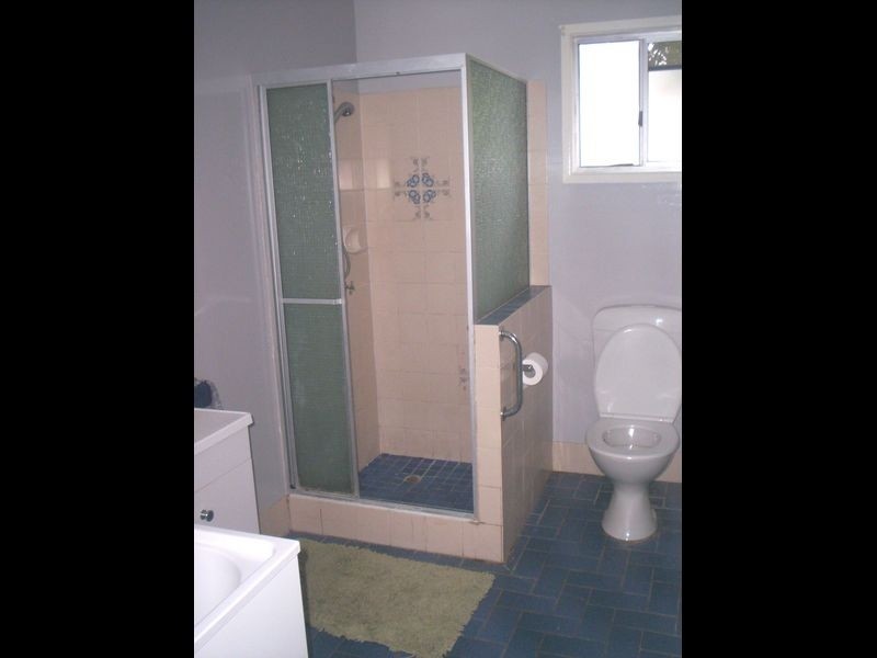 2/3 Pevny, Salisbury QLD 4107