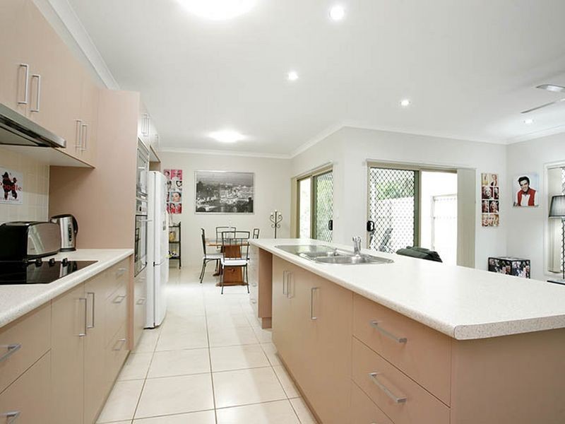 15 Harlen Rd, Salisbury QLD 4107