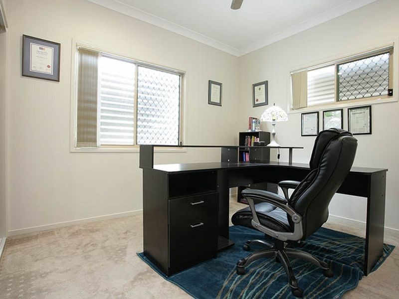 15 Harlen Rd, Salisbury QLD 4107