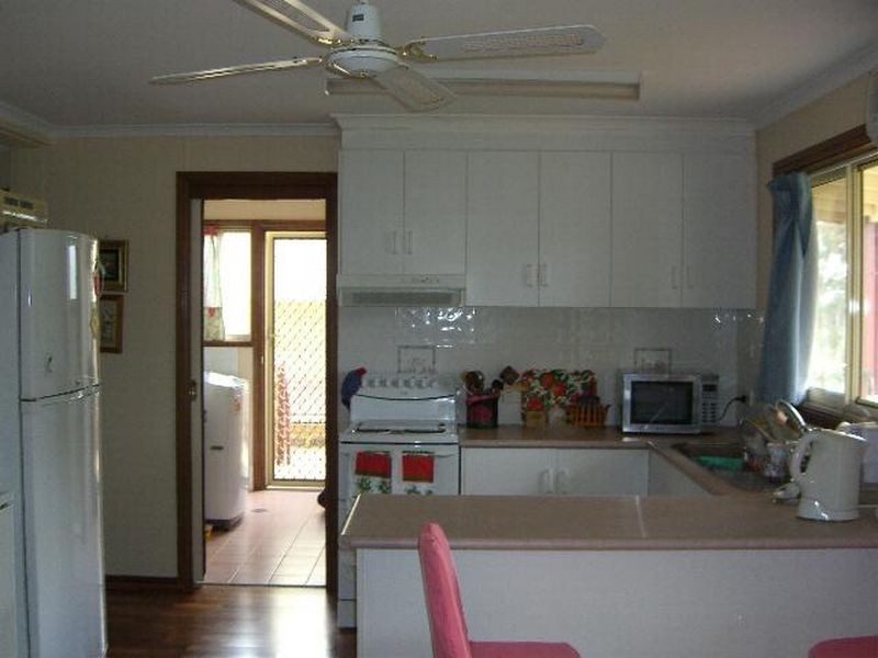 1 Racecreek Road, Young NSW 2594