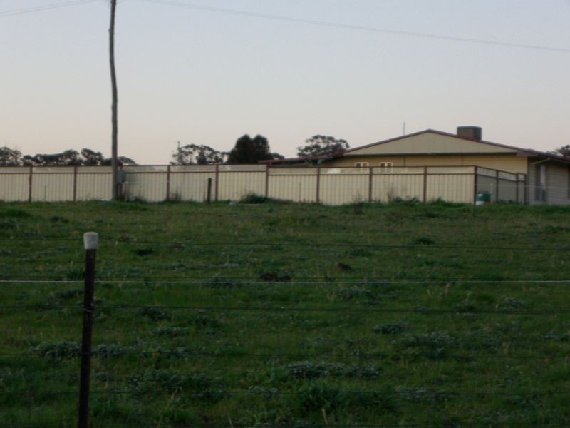 1 Racecreek Road, Young NSW 2594