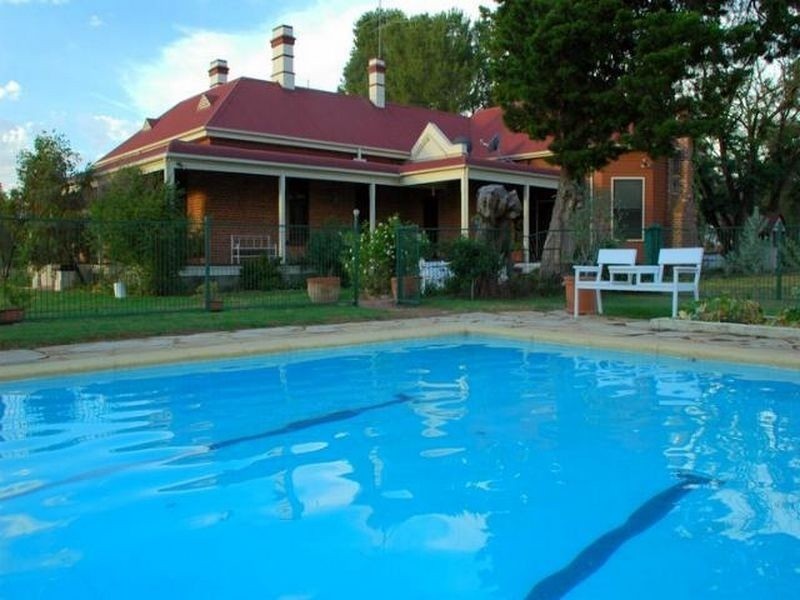 00 Dananbilla Chew’s Lane, Young NSW 2594