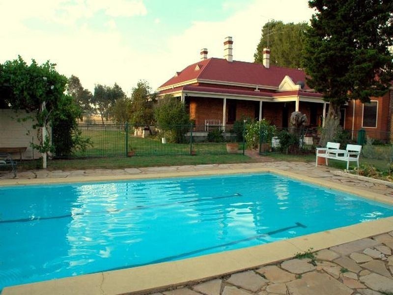 00 Dananbilla Chew’s Lane, Young NSW 2594