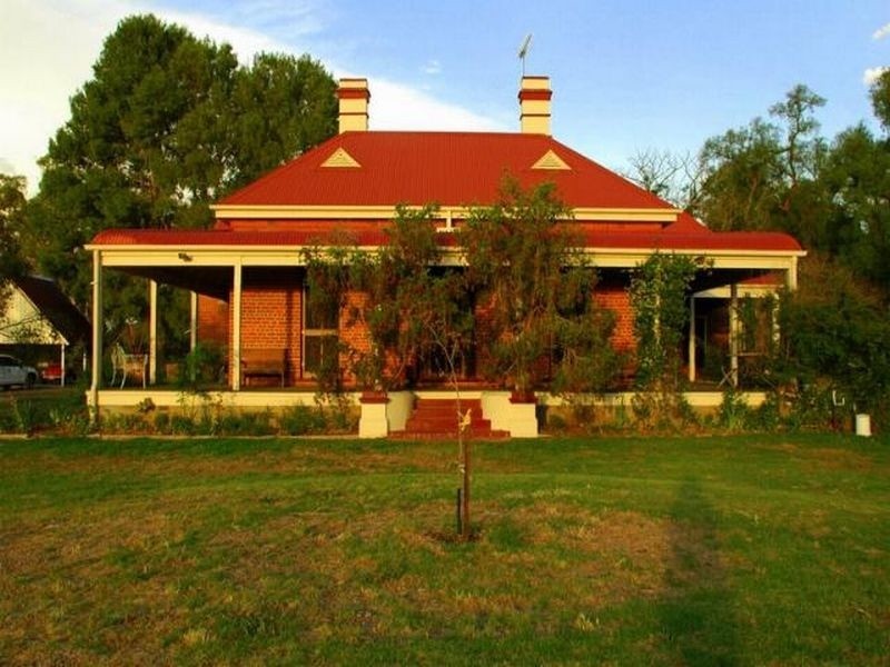 00 Dananbilla Chew’s Lane, Young NSW 2594