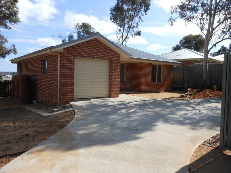 2/34 Prospect Street, Young NSW 2594