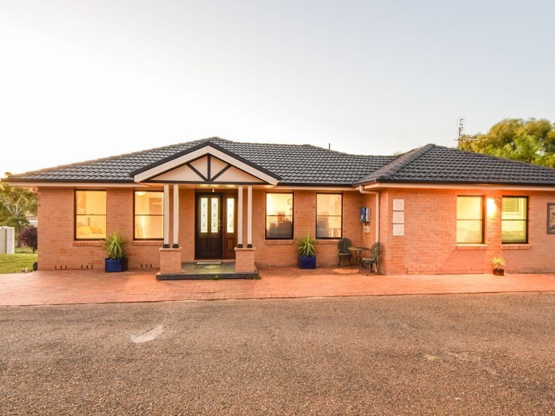 4515 Olympic Hwy South, Young NSW 2594