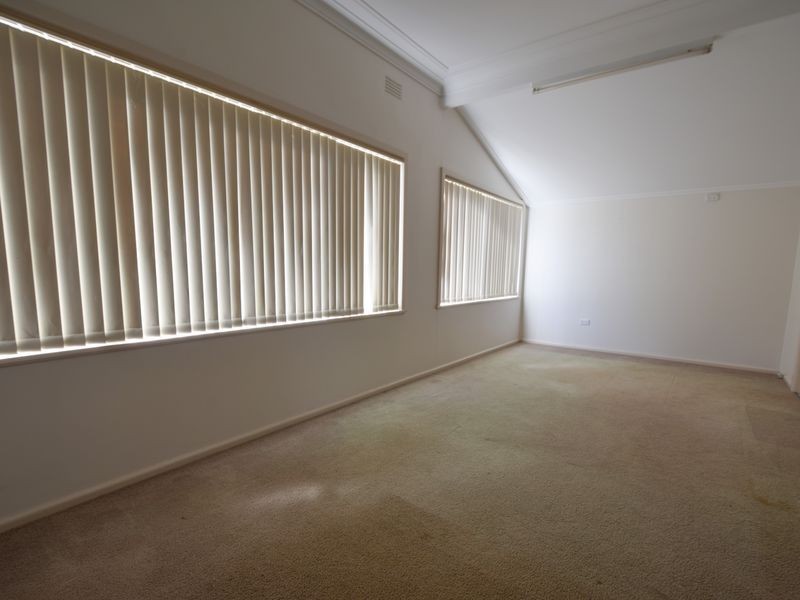 84 Wombat Street, Young NSW 2594