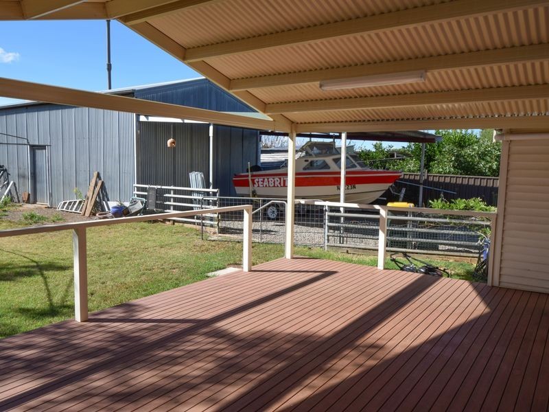 84 Wombat Street, Young NSW 2594