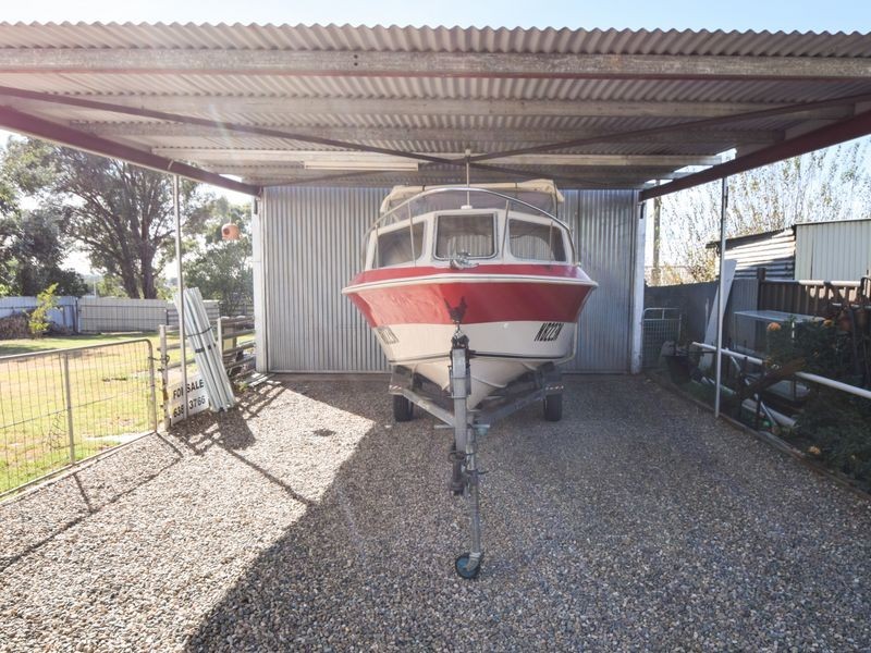 84 Wombat Street, Young NSW 2594