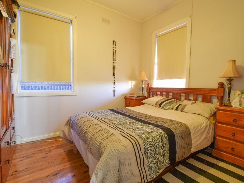 157 Edwards Street, Young NSW 2594