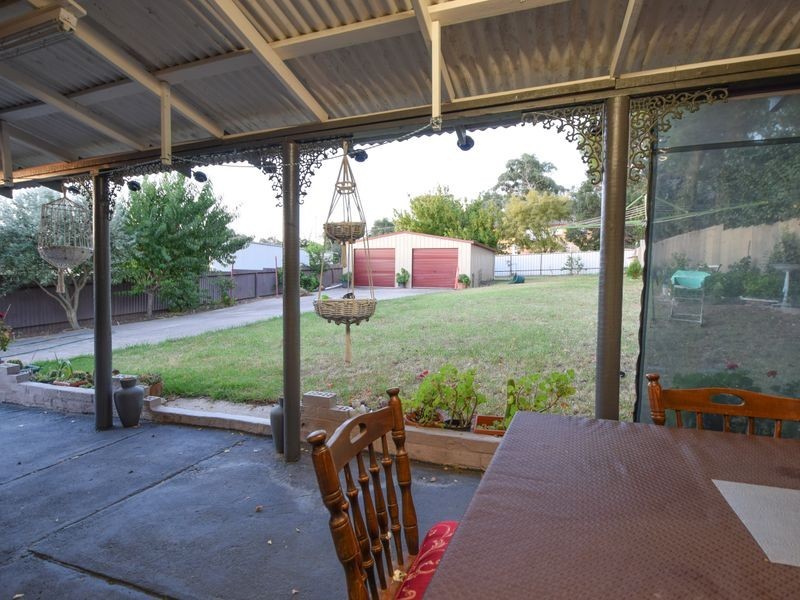 157 Edwards Street, Young NSW 2594