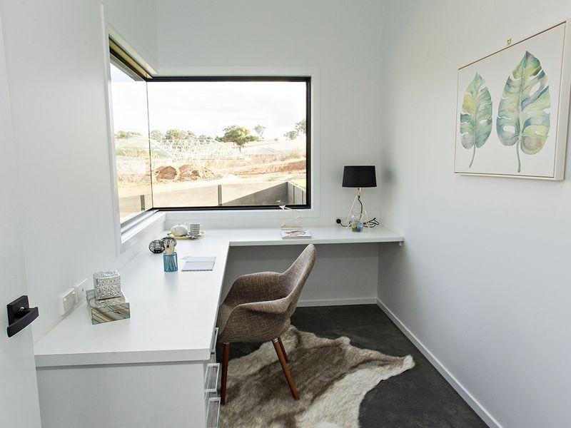 14 Matilda Place, Young NSW 2594