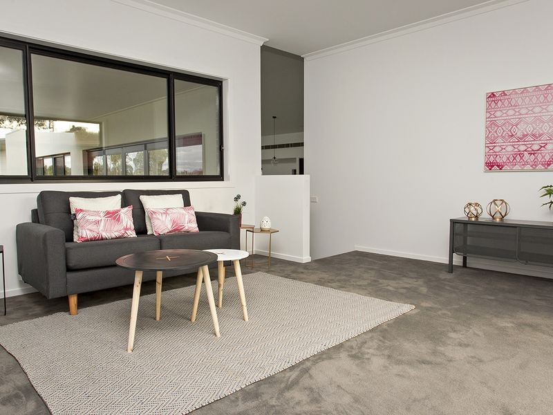 14 Matilda Place, Young NSW 2594