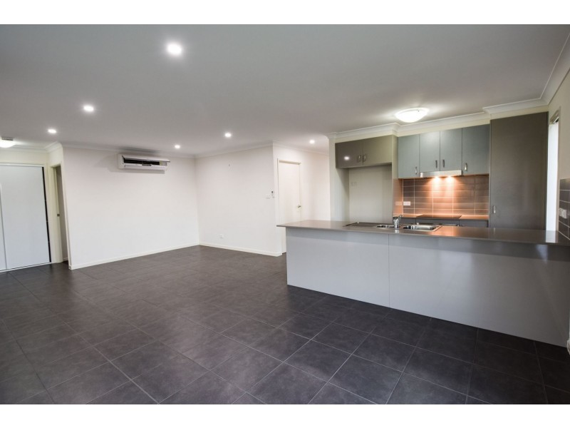 5 Jordan Place, Young NSW 2594